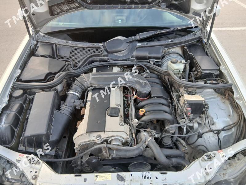 Mercedes-Benz E320 1996 - 70 000 TMT - Балканабат - img 6