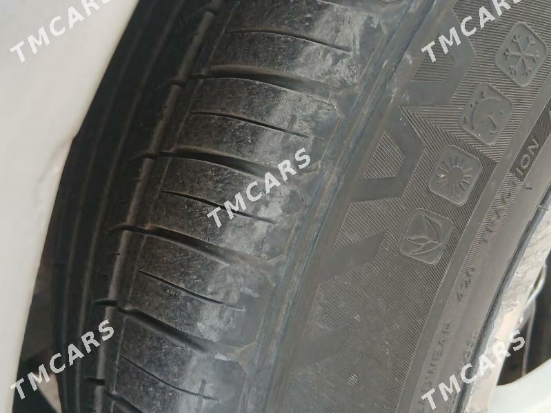 Mercedes-Benz E320 1996 - 70 000 TMT - Балканабат - img 7