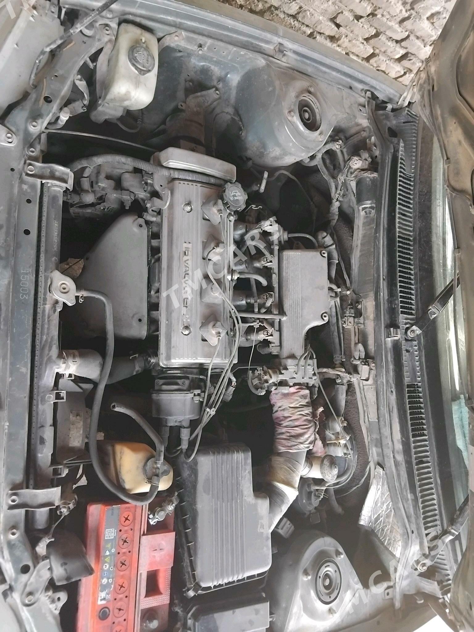 Toyota Corolla 1991 - 35 000 TMT - Garabekewül - img 6