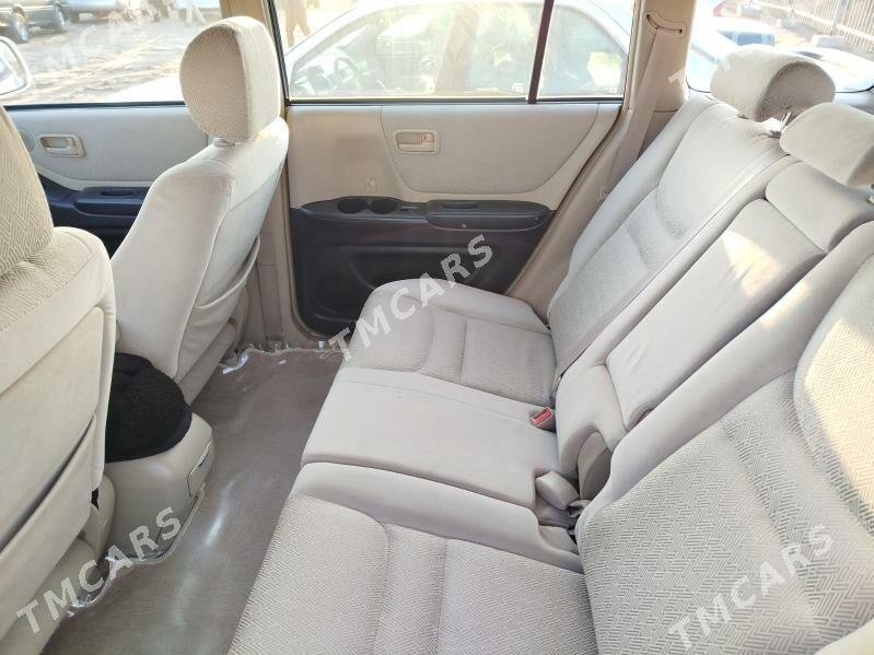 Toyota Highlander 2002 - 240 000 TMT - Кёнеургенч - img 7