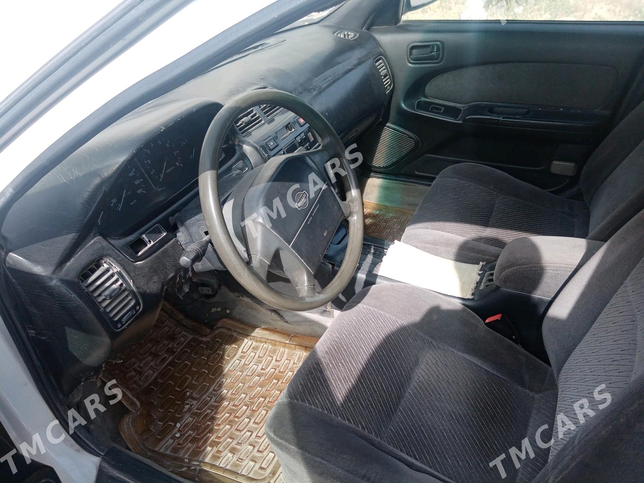 Nissan Maxima 1996 - 17 000 TMT - Балканабат - img 3