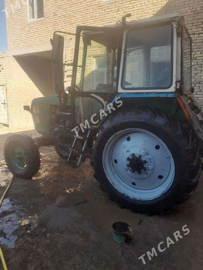 MTZ 80 1989 - 75 000 TMT - Çärjew - img 2