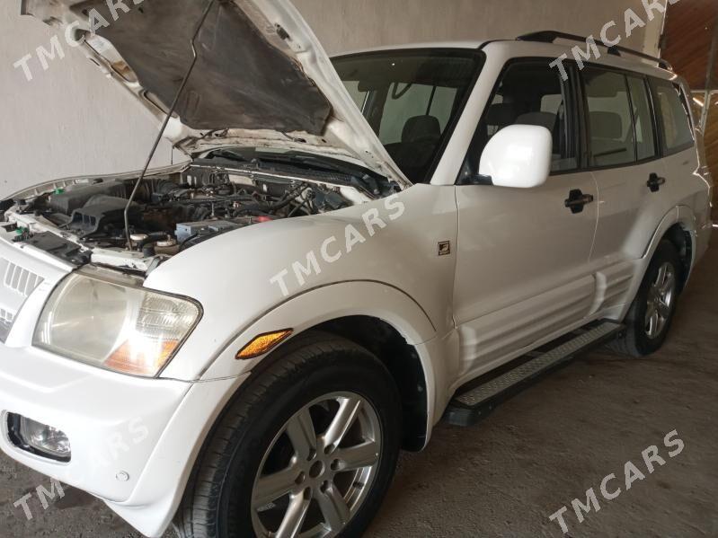 Mitsubishi Montero 2002 - 120 000 TMT - Чарджоу - img 4