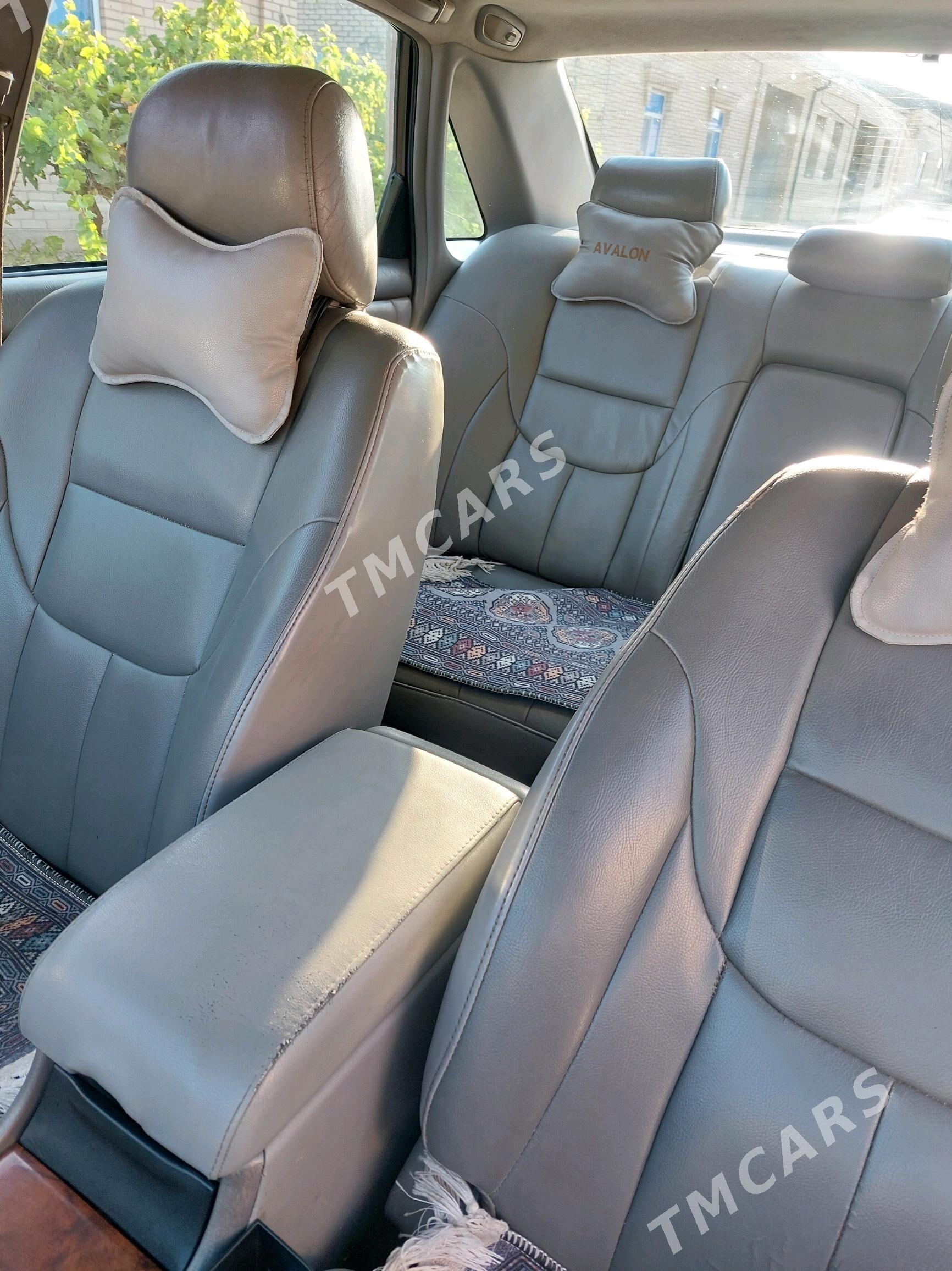 Toyota Avalon 2000 - 165 000 TMT - Дянев - img 2