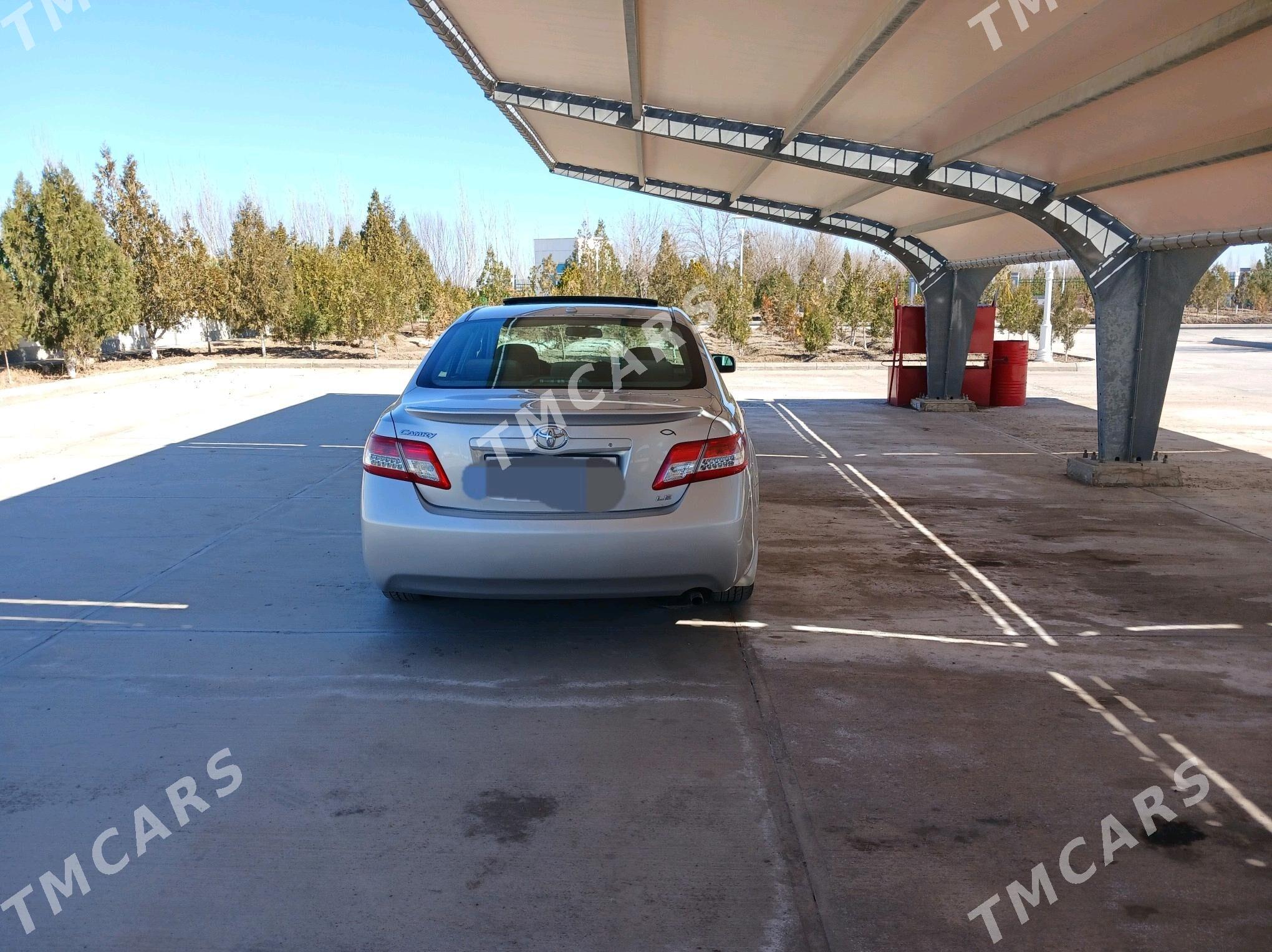 Toyota Camry 2011 - 230 000 TMT - Гурбансолтан Едже - img 4
