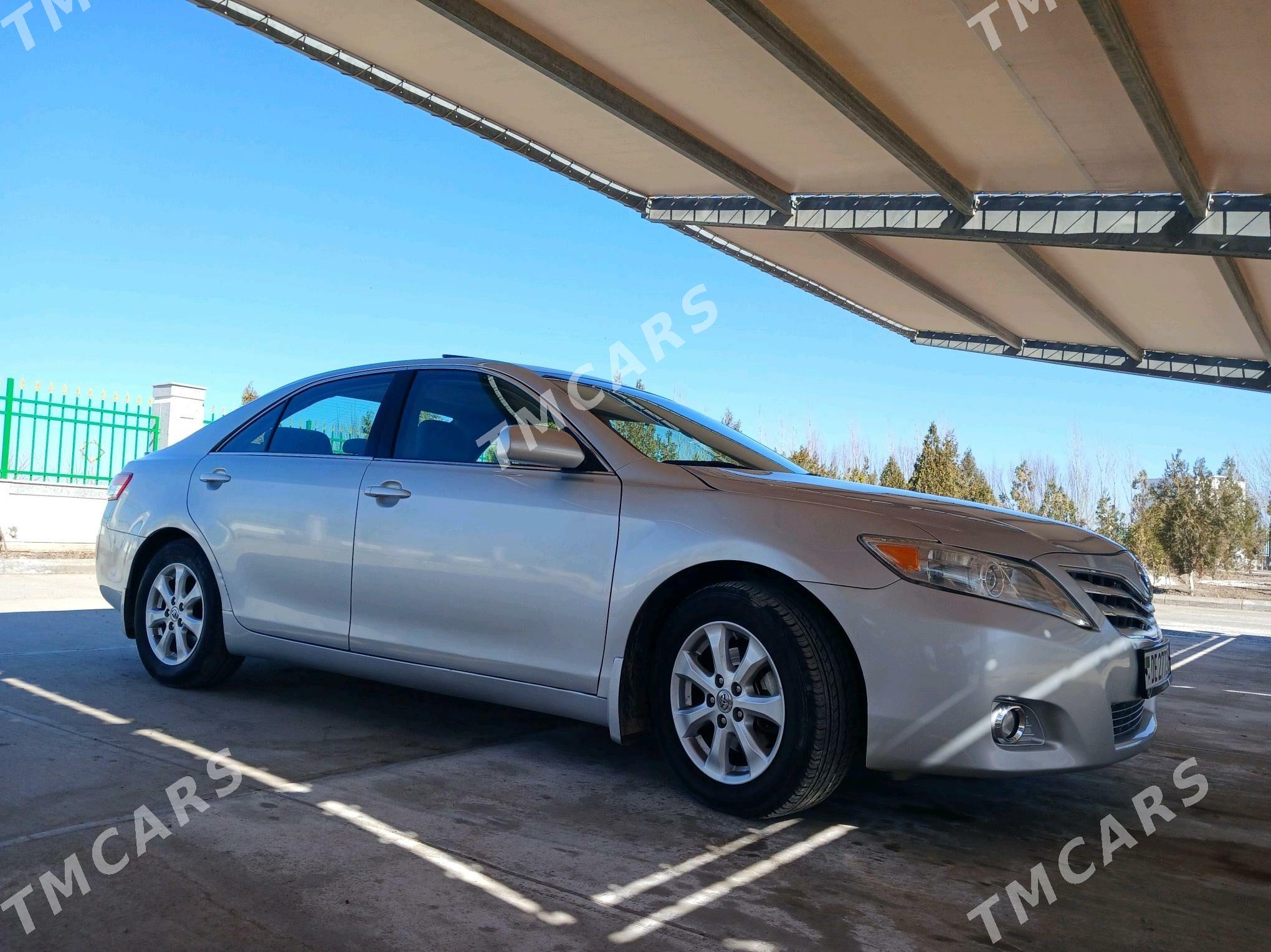 Toyota Camry 2011 - 230 000 TMT - Гурбансолтан Едже - img 8