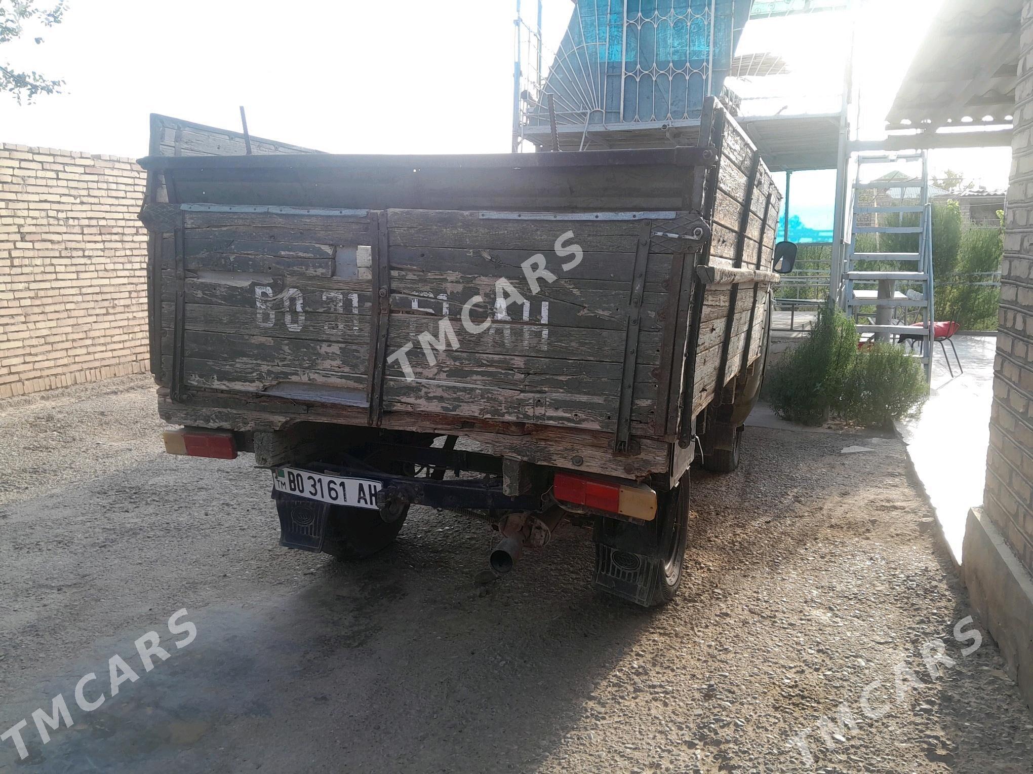 UAZ 2206 1995 - 25 000 TMT - Серахс - img 2