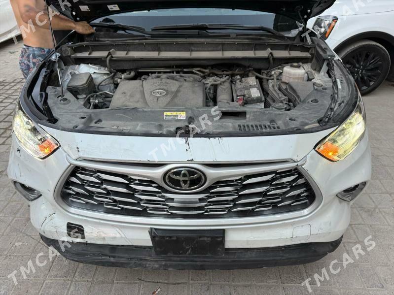 Toyota Highlander 2022 - 463 000 TMT - Мары - img 4