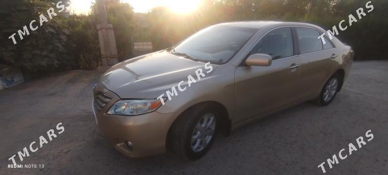 Toyota Camry 2011 - 195 000 TMT - Ёлётен - img 2