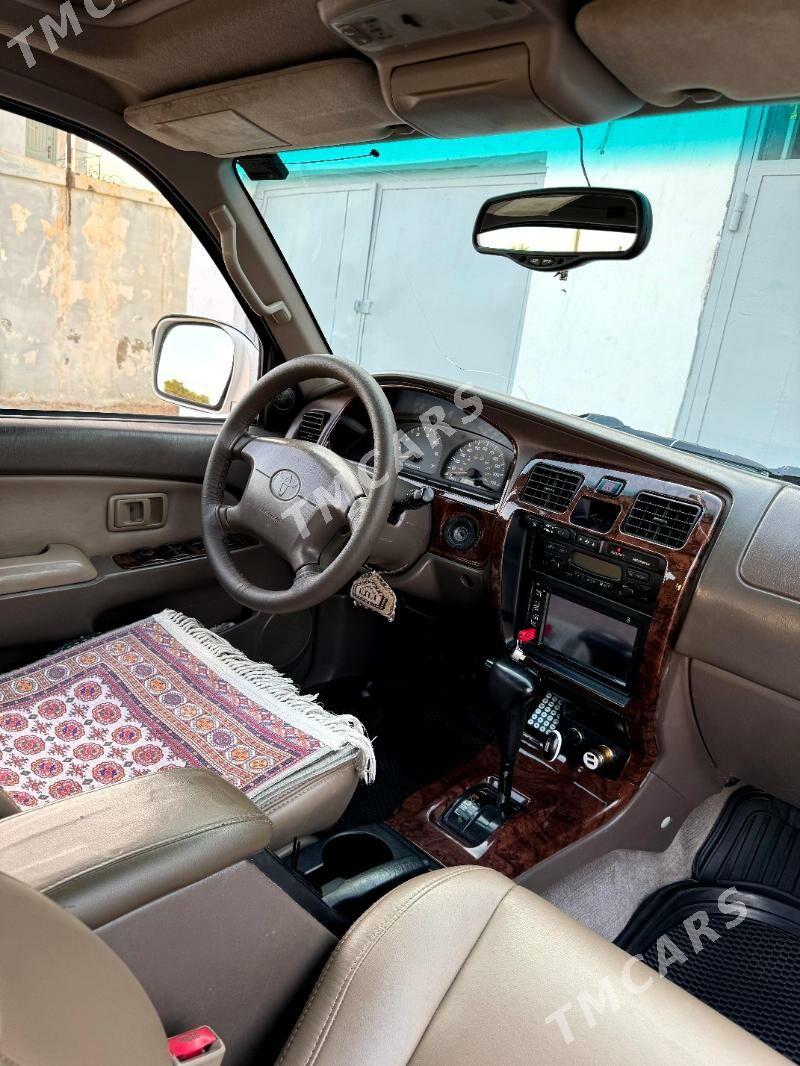 Toyota 4Runner 2000 - 140 000 TMT - Балканабат - img 2