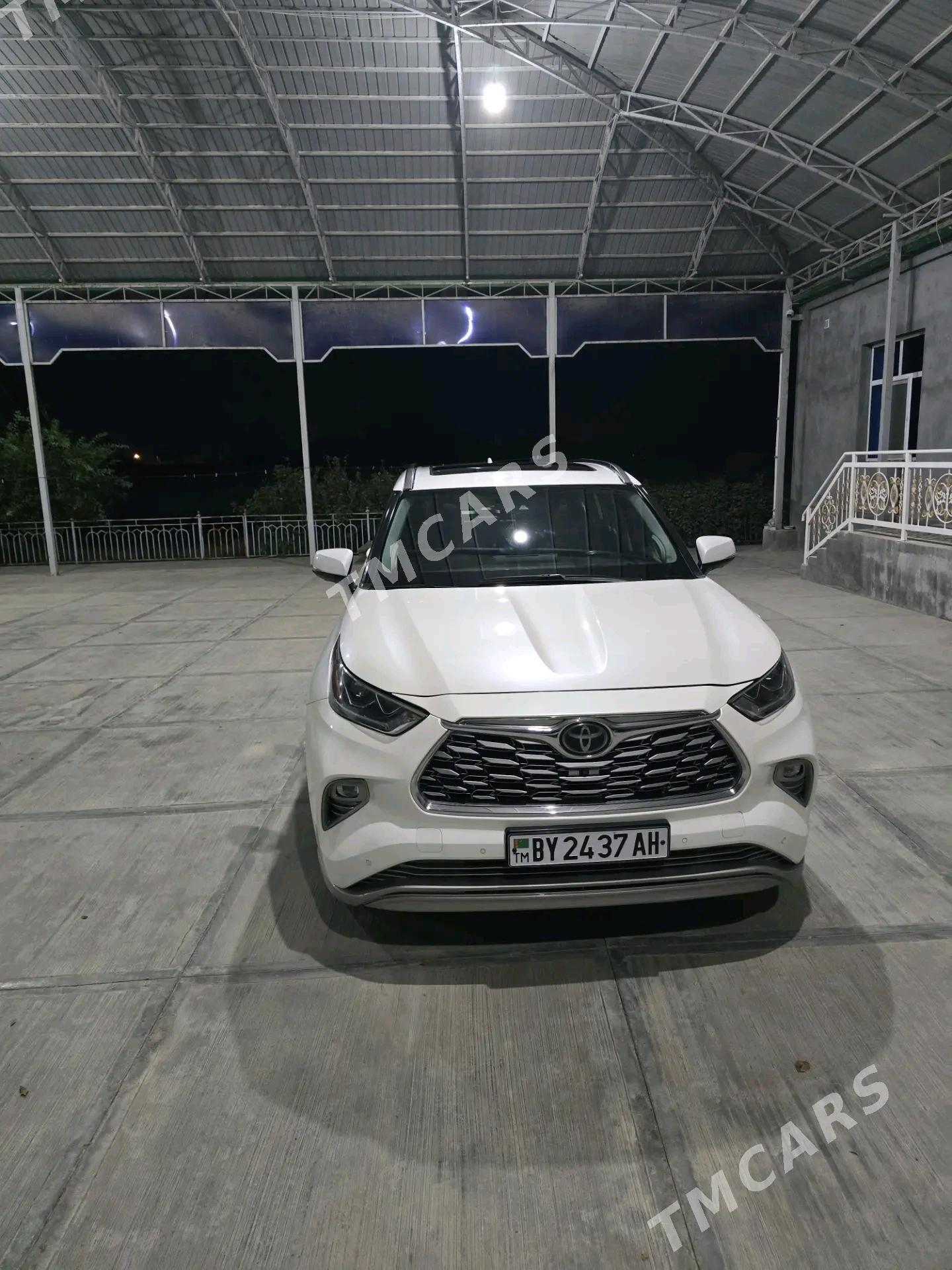 Toyota Highlander 2020 - 670 000 TMT - Aşgabat - img 3