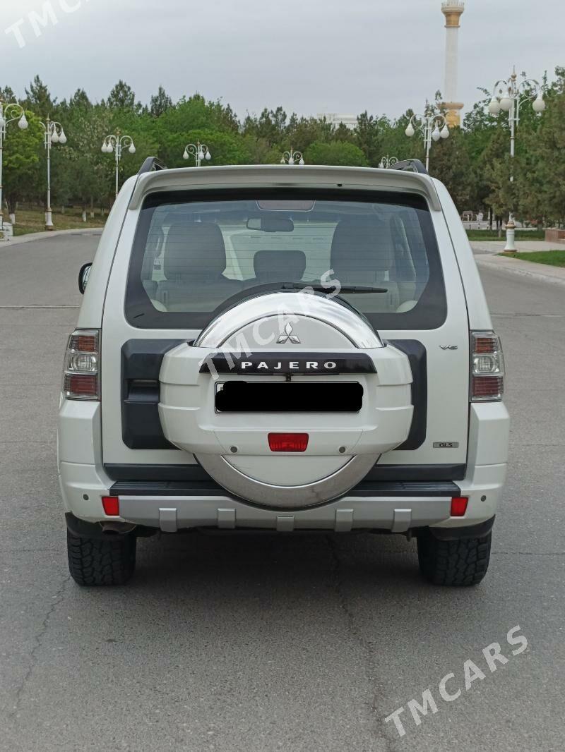 Mitsubishi Pajero 2011 - 255 000 TMT - Гуртли - img 5