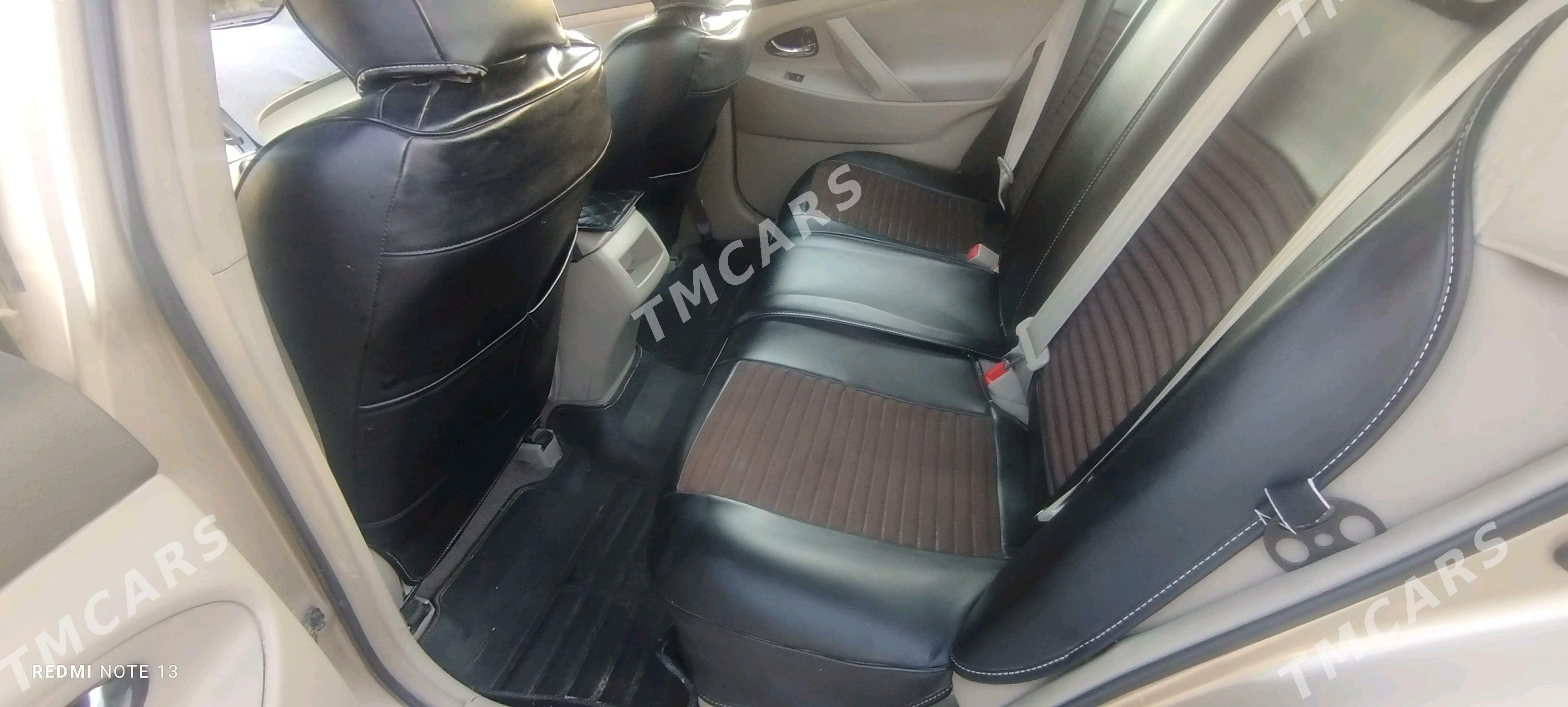 Toyota Camry 2011 - 195 000 TMT - Ёлётен - img 8