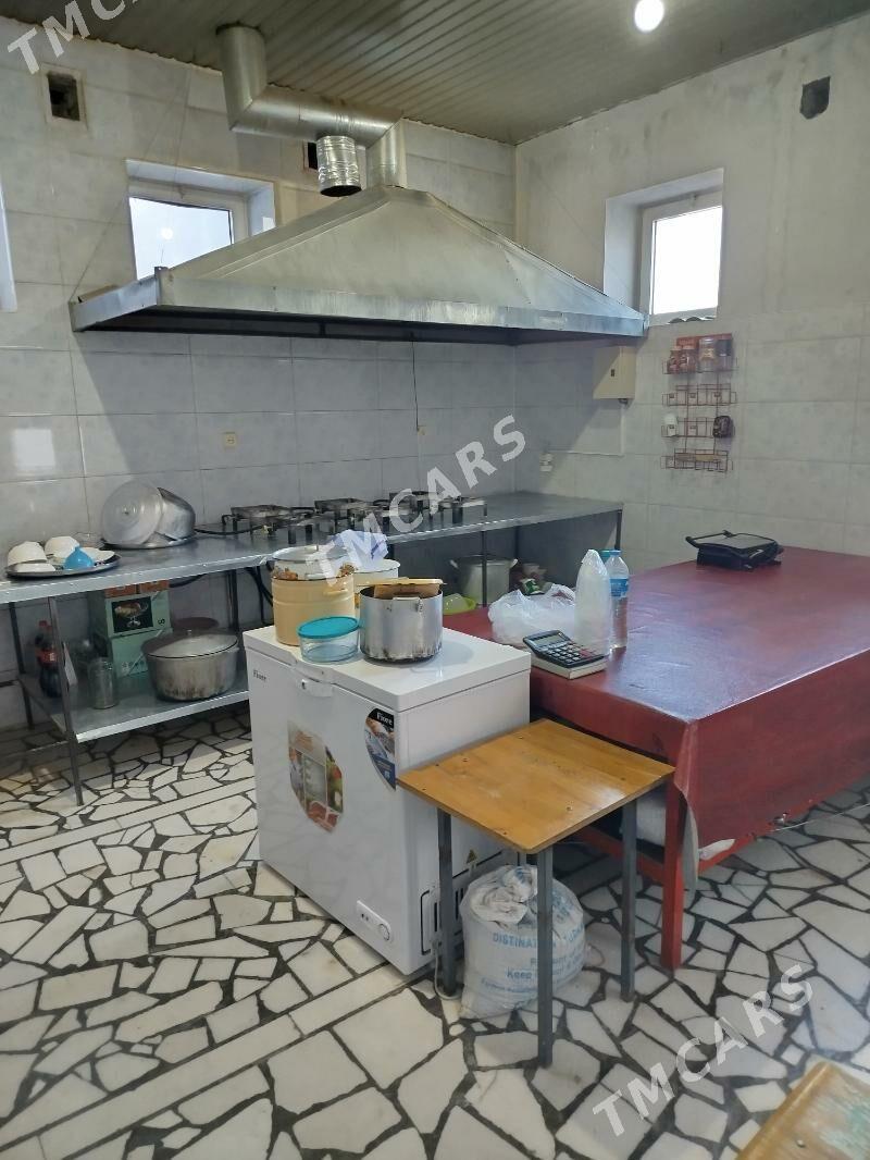 Tayyar kafe - Çärjew - img 4