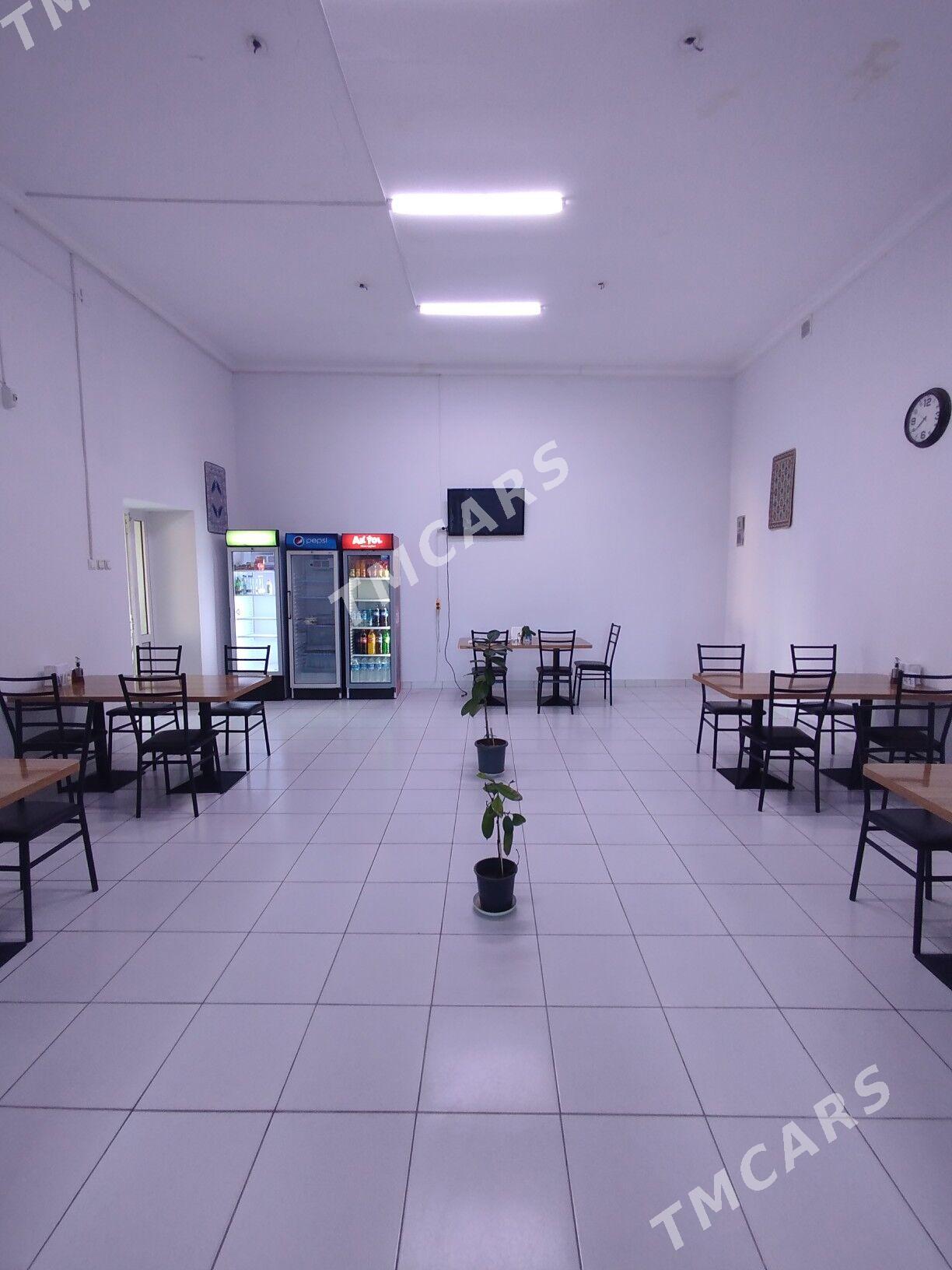 Tayyar kafe - Çärjew - img 7