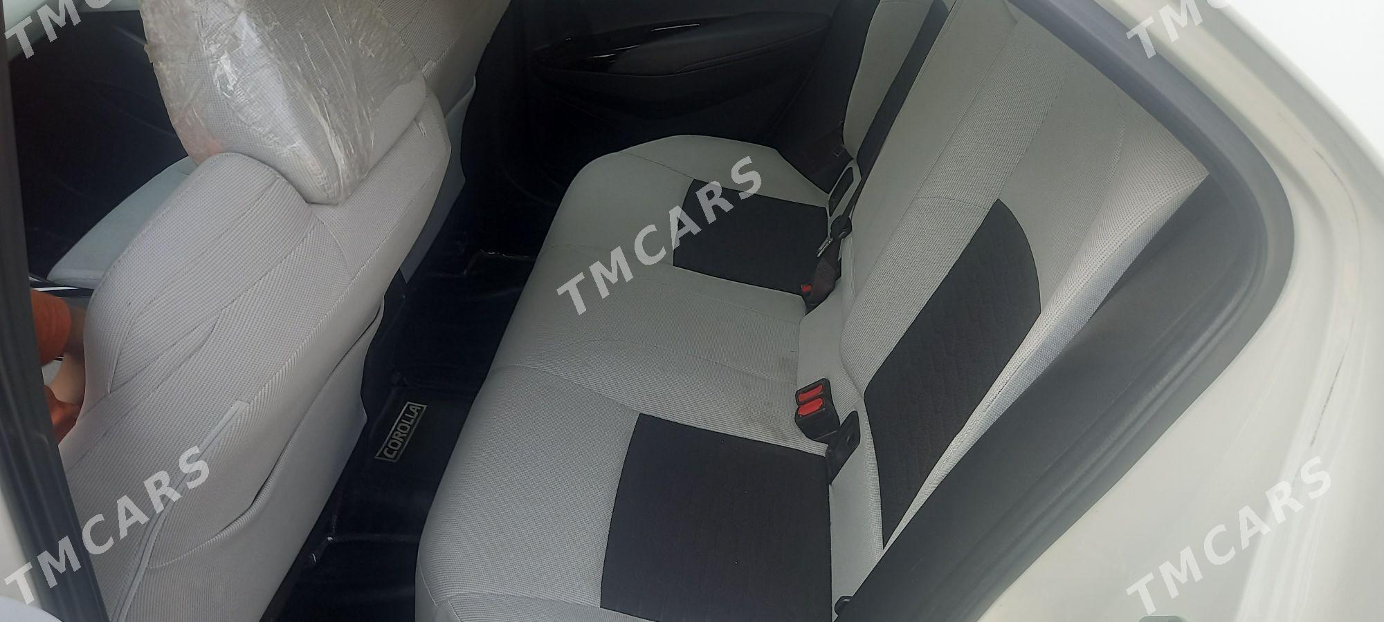 Toyota Corolla 2019 - 215 000 TMT - Ашхабад - img 6