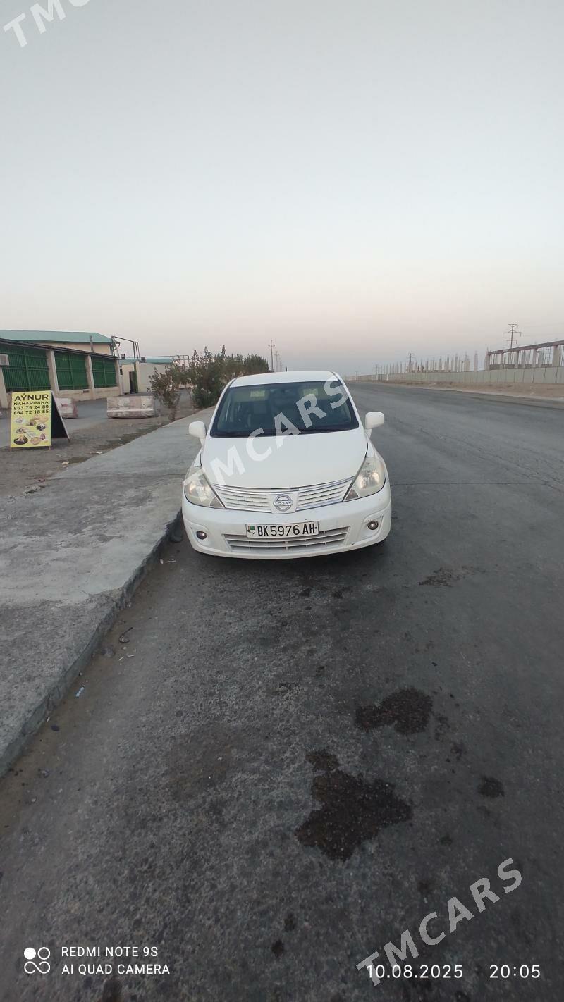 Nissan Versa 2011 - 105 000 TMT - Ак-Бугдайский этрап - img 4