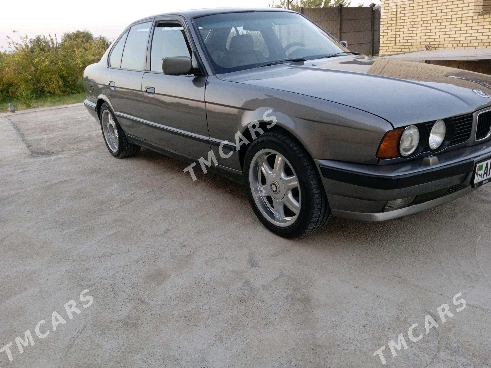 BMW 525 1990 - 65 000 TMT - Мары - img 2