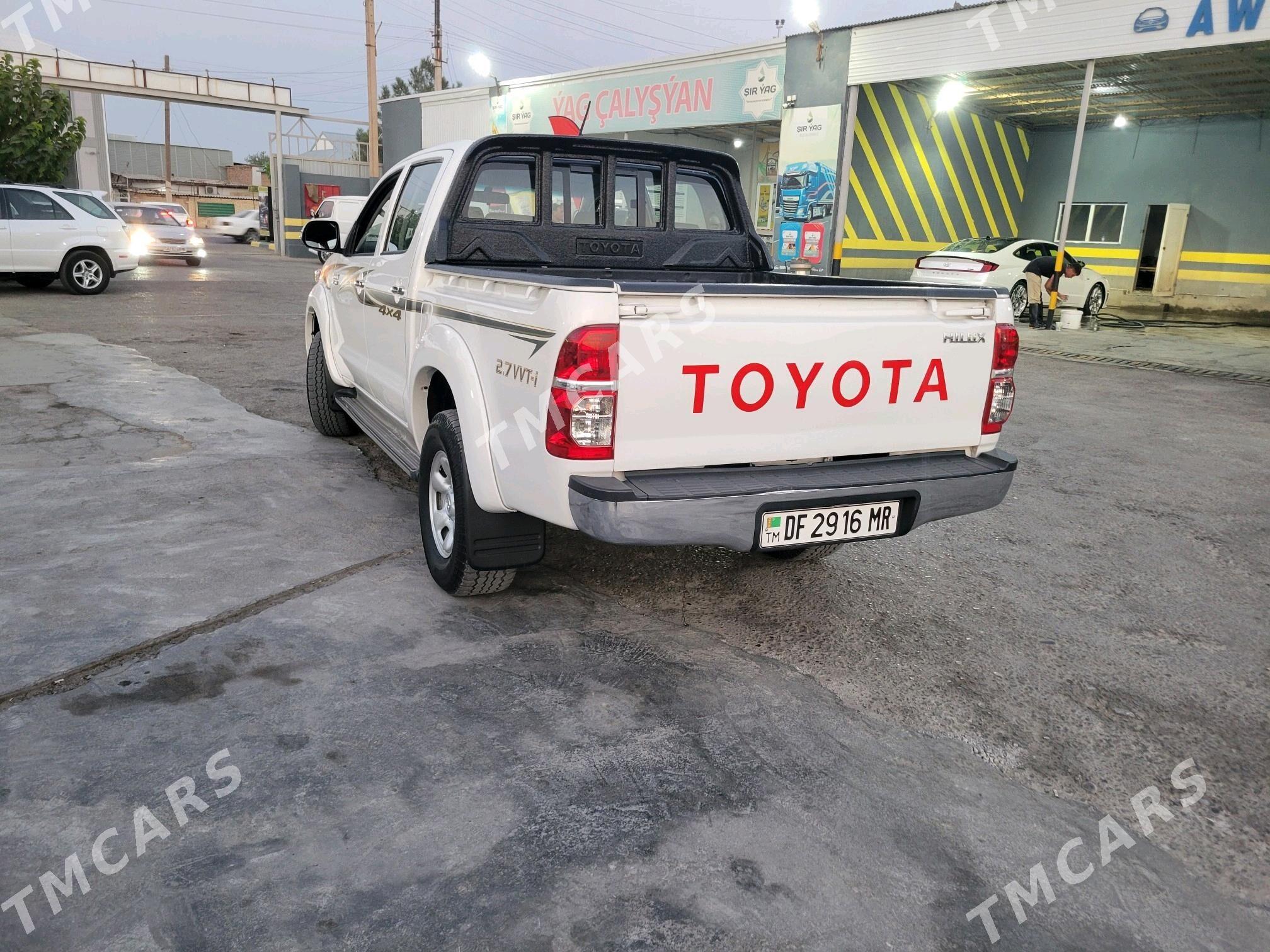 Toyota Hilux 2013 - 350 000 TMT - Mary - img 3