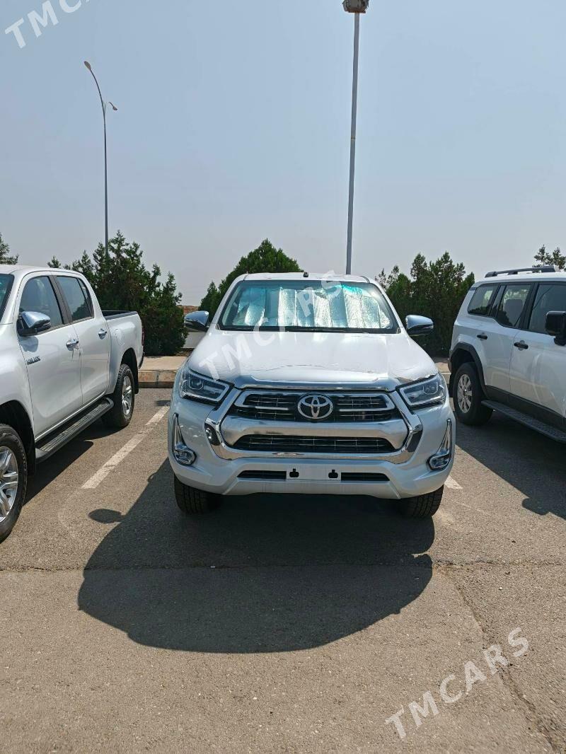 Toyota Hilux 2025 - 708 000 TMT - Ашхабад - img 3