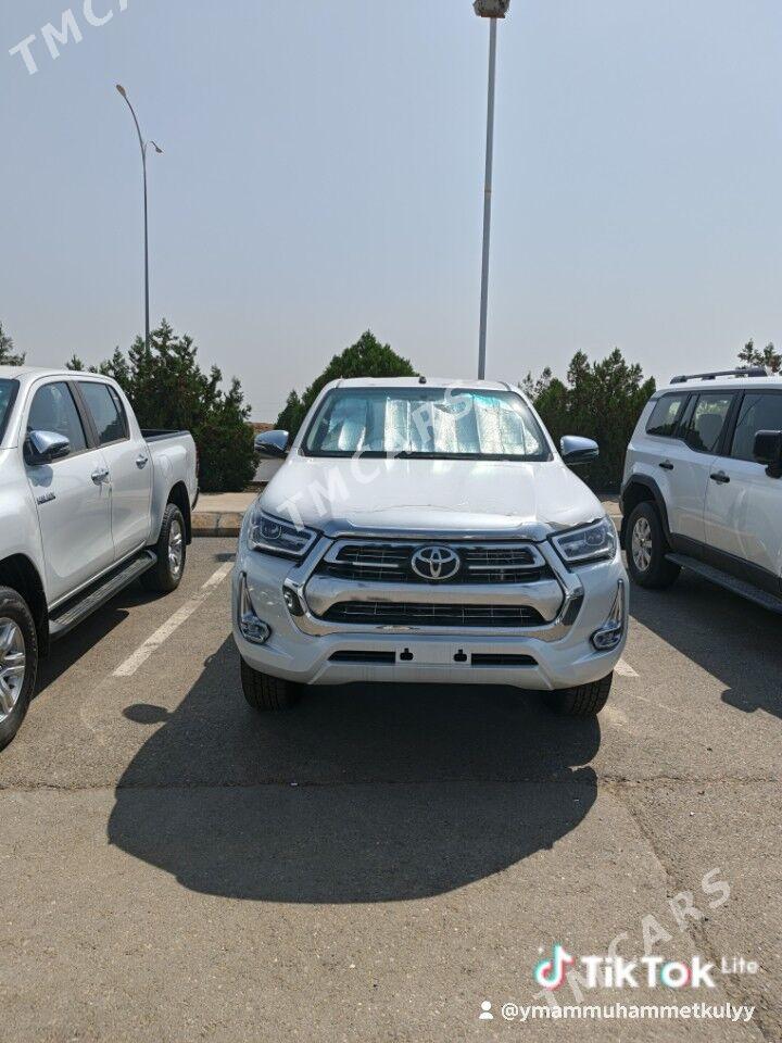 Toyota Hilux 2025 - 708 000 TMT - Ашхабад - img 2