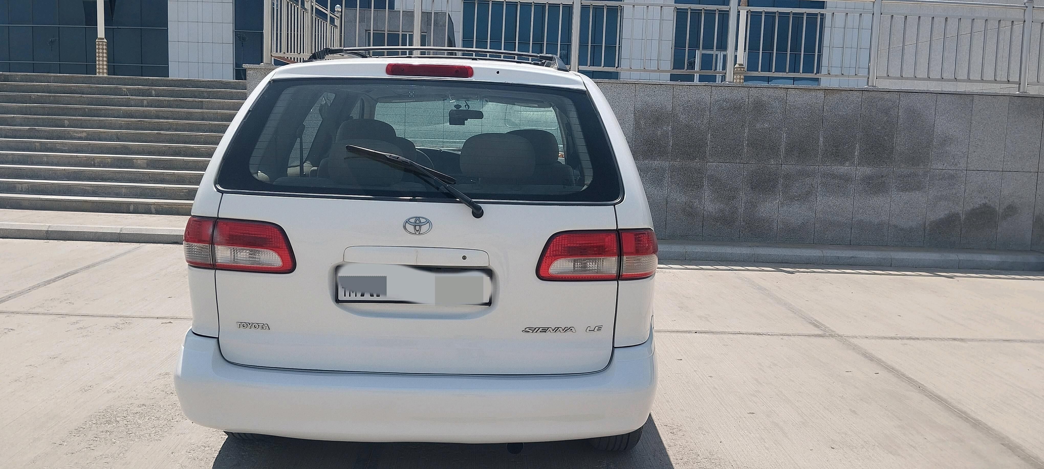 Toyota Sienna 2001 - 170 000 TMT - Änew - img 2