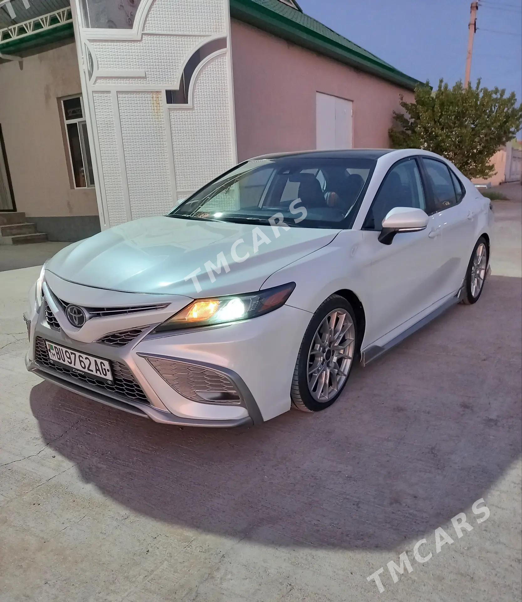 Toyota Camry 2021 - 370 000 TMT - Aşgabat - img 7