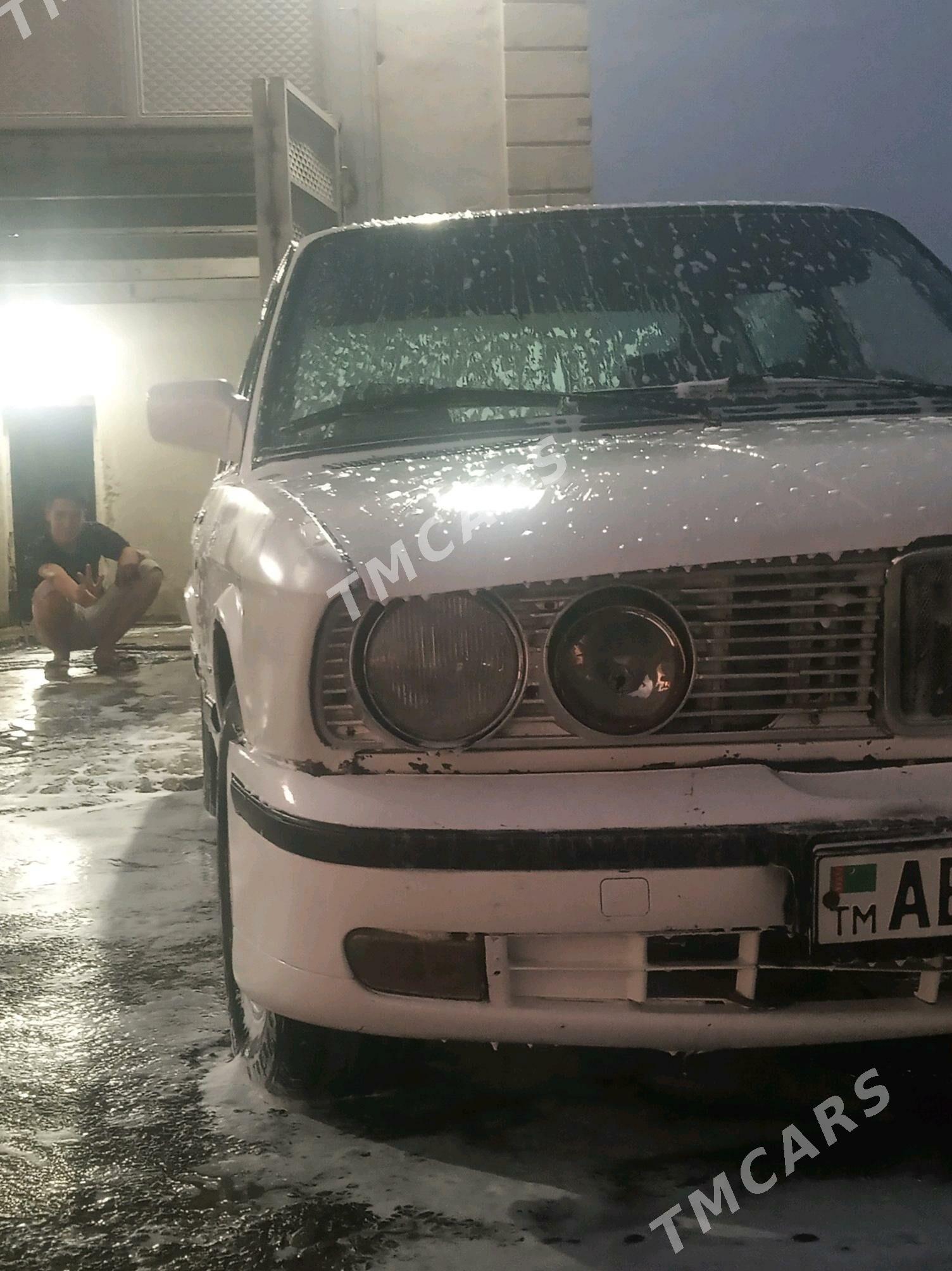 BMW 520 1987 - 25 000 TMT - Сакарчага - img 2