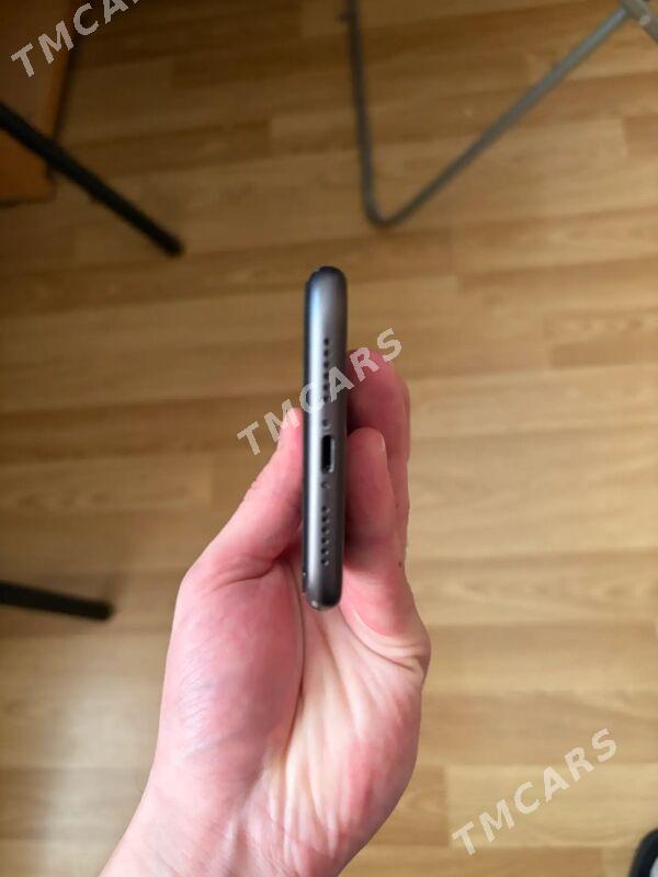 iphone 11 - Бахарден - img 3