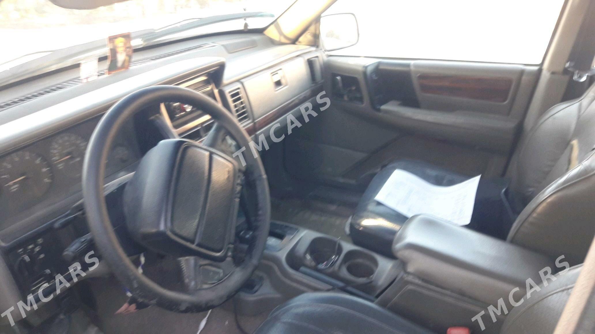 Jeep Grand Cherokee 1995 - 40 000 TMT - Türkmenbaşy - img 4