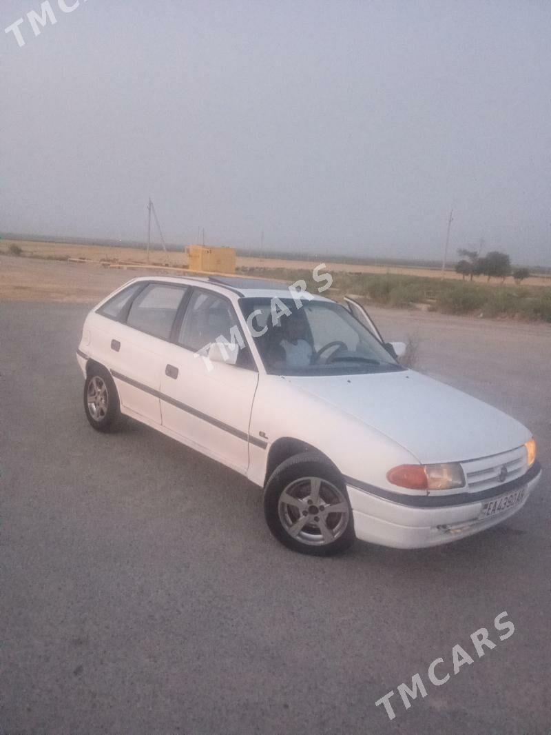 Opel Astra 1992 - 27 000 TMT - Bäherden - img 2