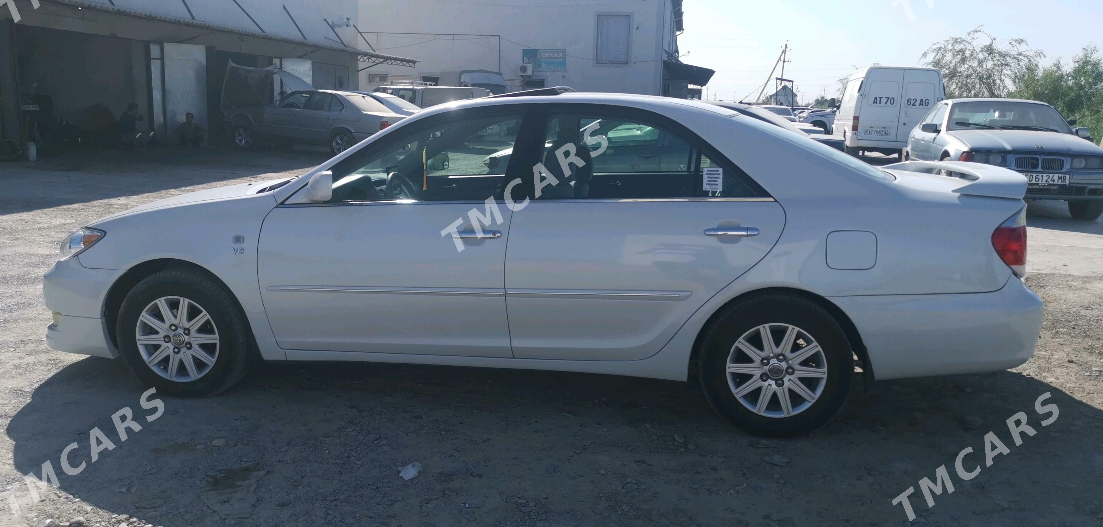 Toyota Camry 2003 - 160 000 TMT - Мары - img 4