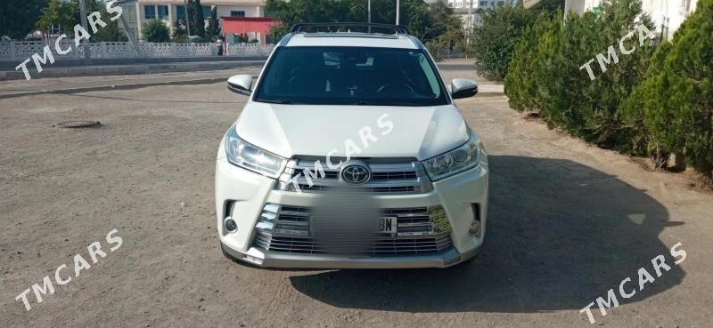 Toyota Highlander 2019 - 520 000 TMT - Türkmenbaşy - img 6