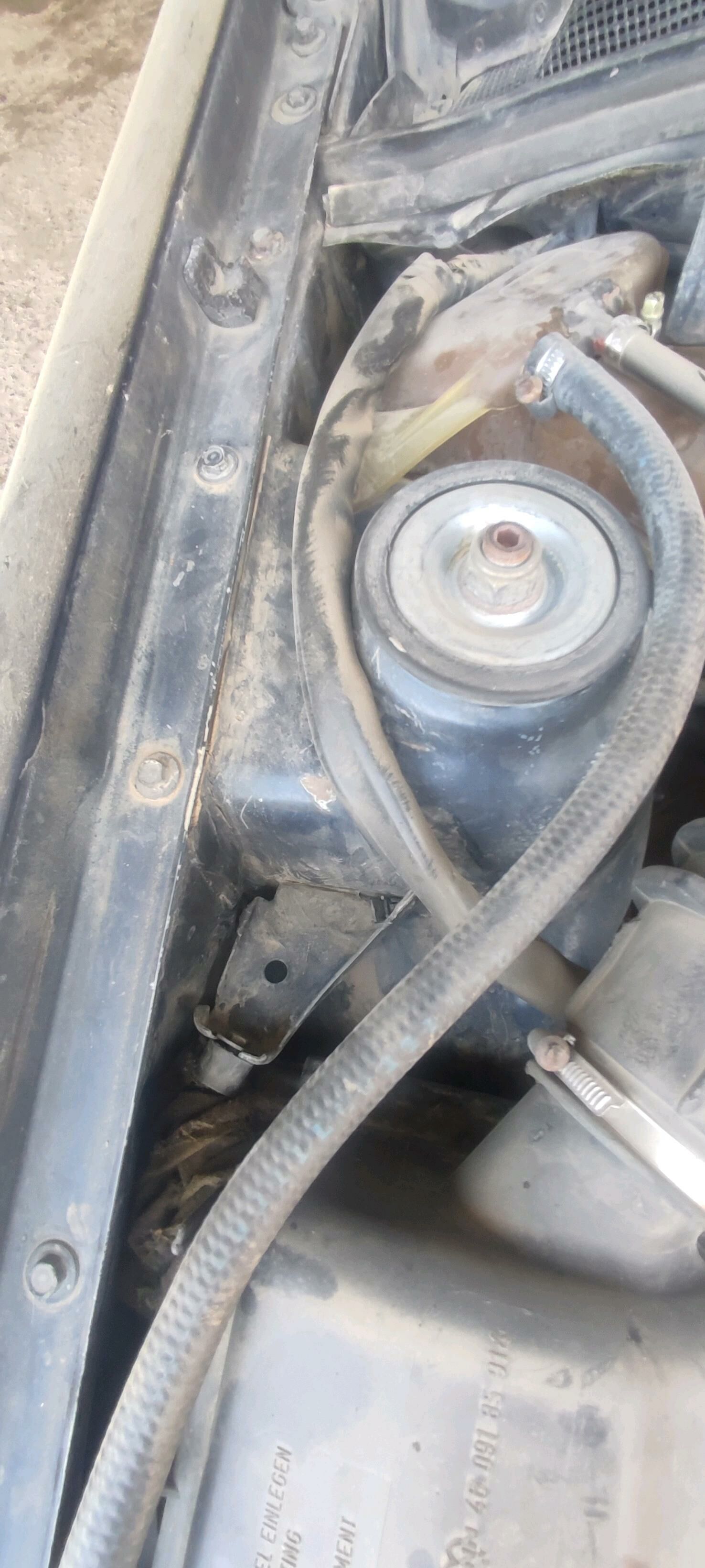 Opel Vectra 1993 - 35 000 TMT - Sakar - img 8