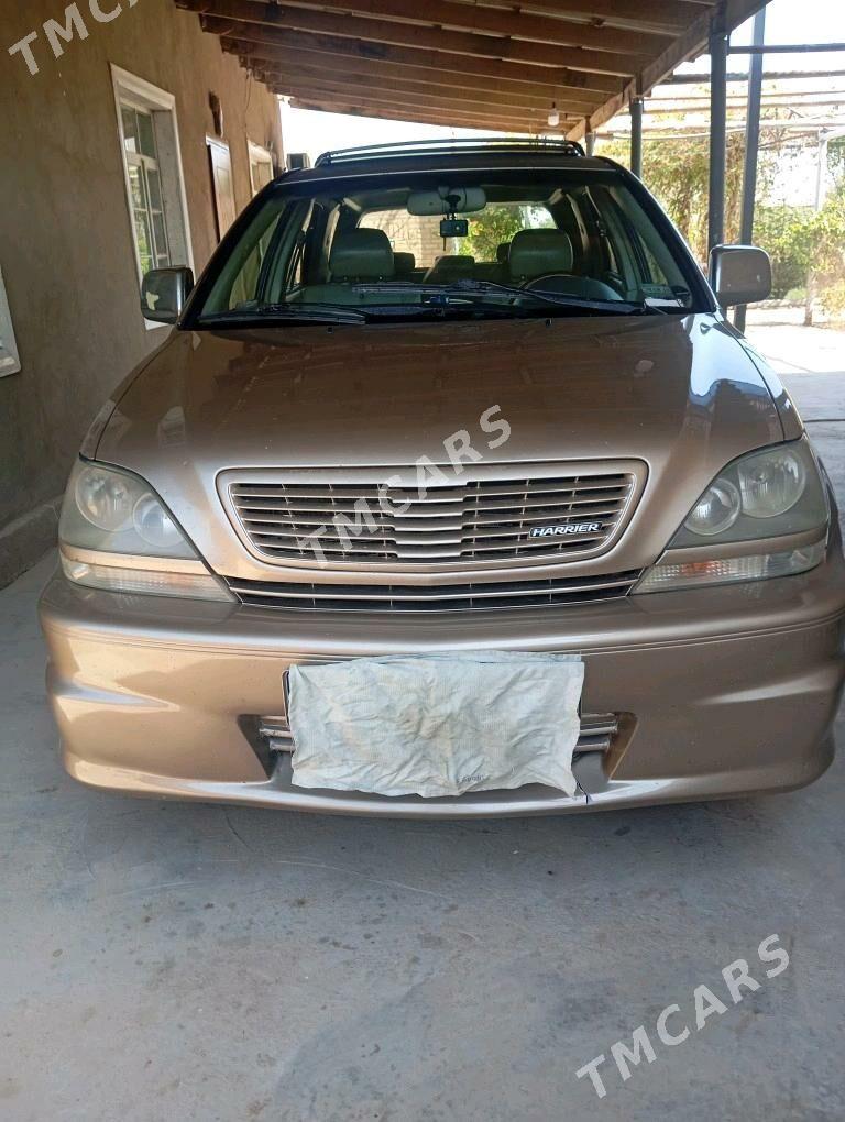 Lexus RX 300 2003 - 220 000 TMT - Серахс - img 3