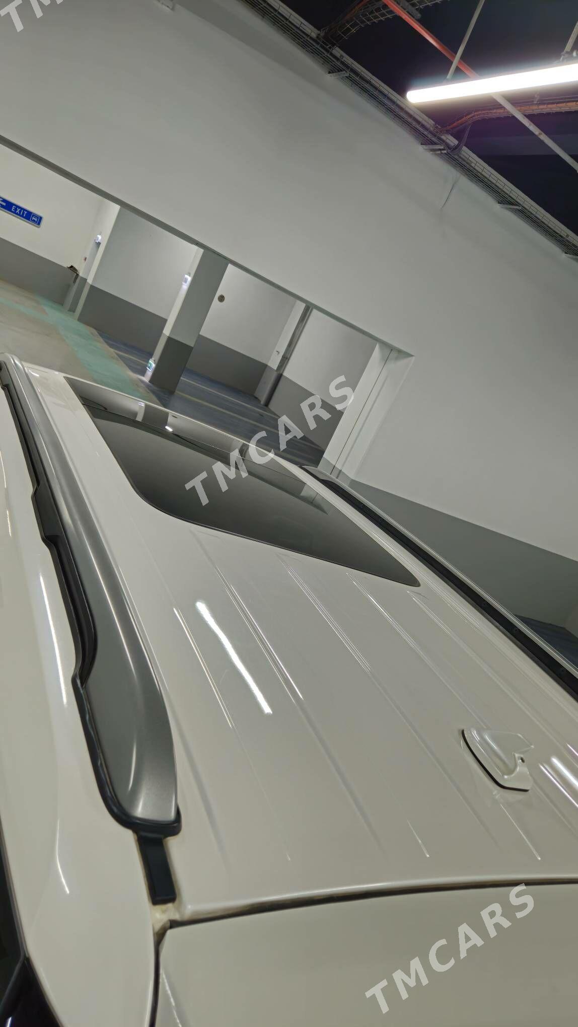 Ford Explorer 2019 - 360 000 TMT - Gurtly - img 10