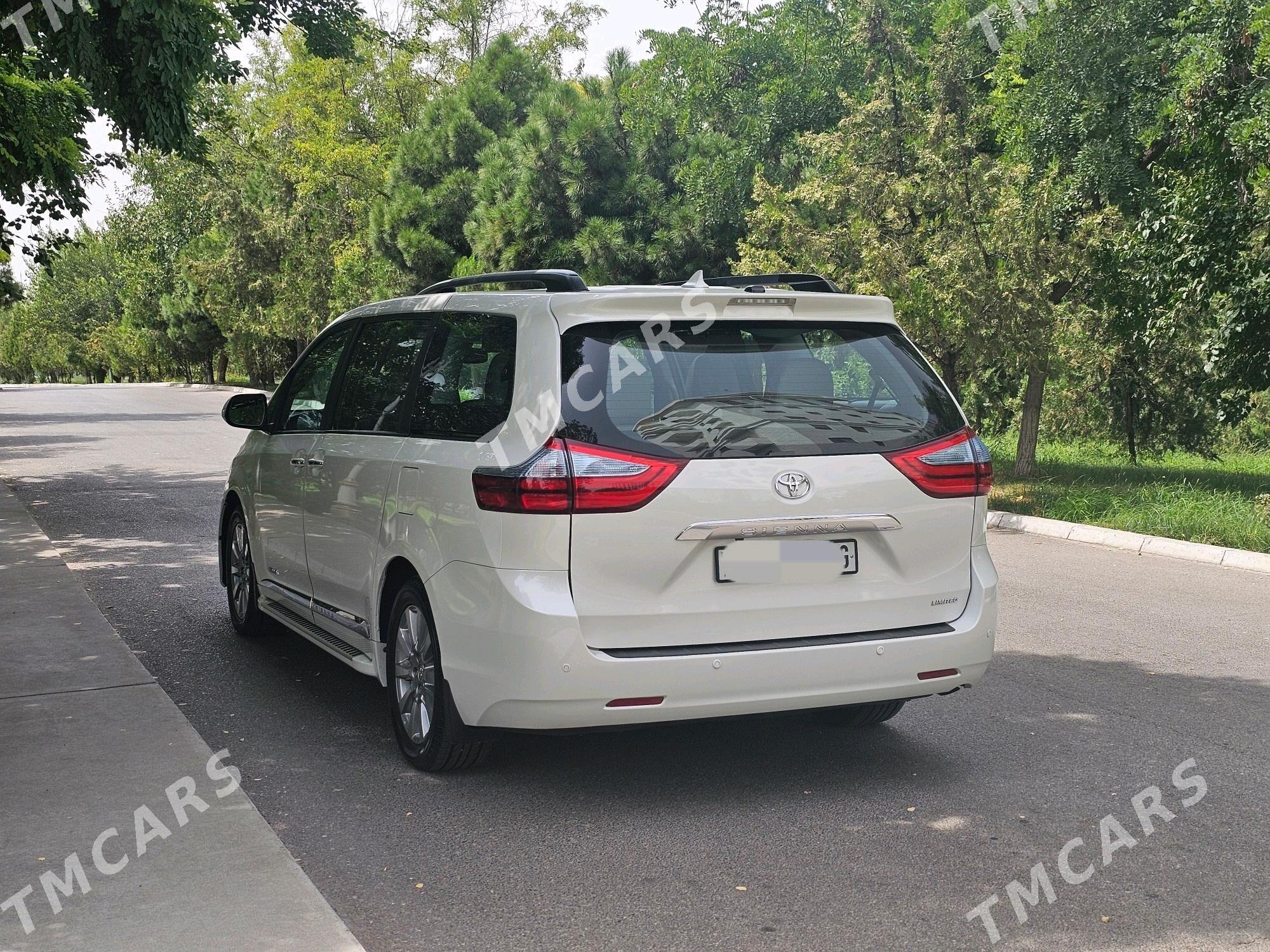 Toyota Sienna 2017 - 445 000 TMT - Ашхабад - img 4
