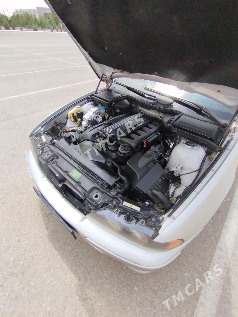 BMW 528 2000 - 150 000 TMT - Балканабат - img 9