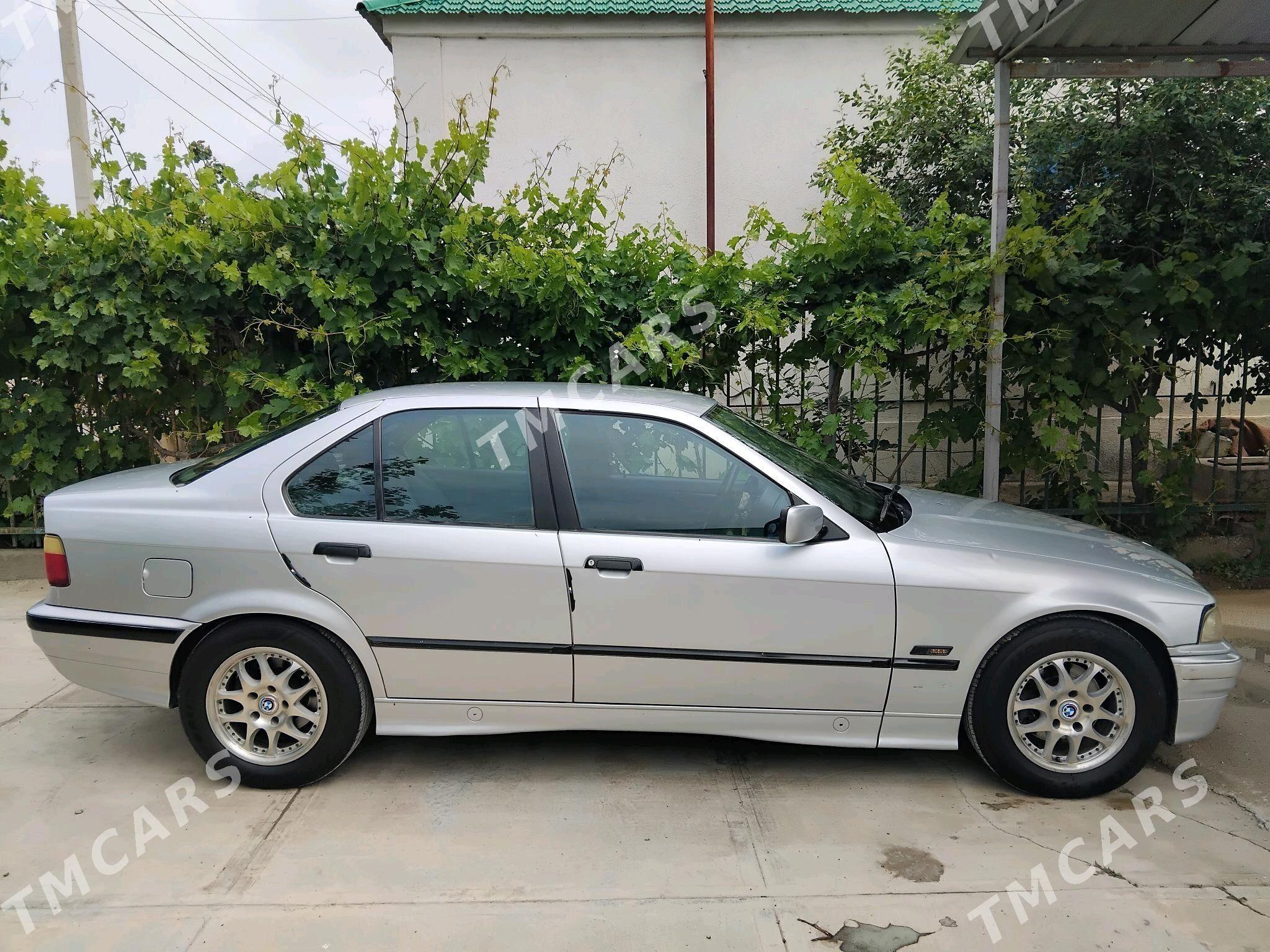 BMW E34 1994 - 42 000 TMT - Аркадаг - img 2
