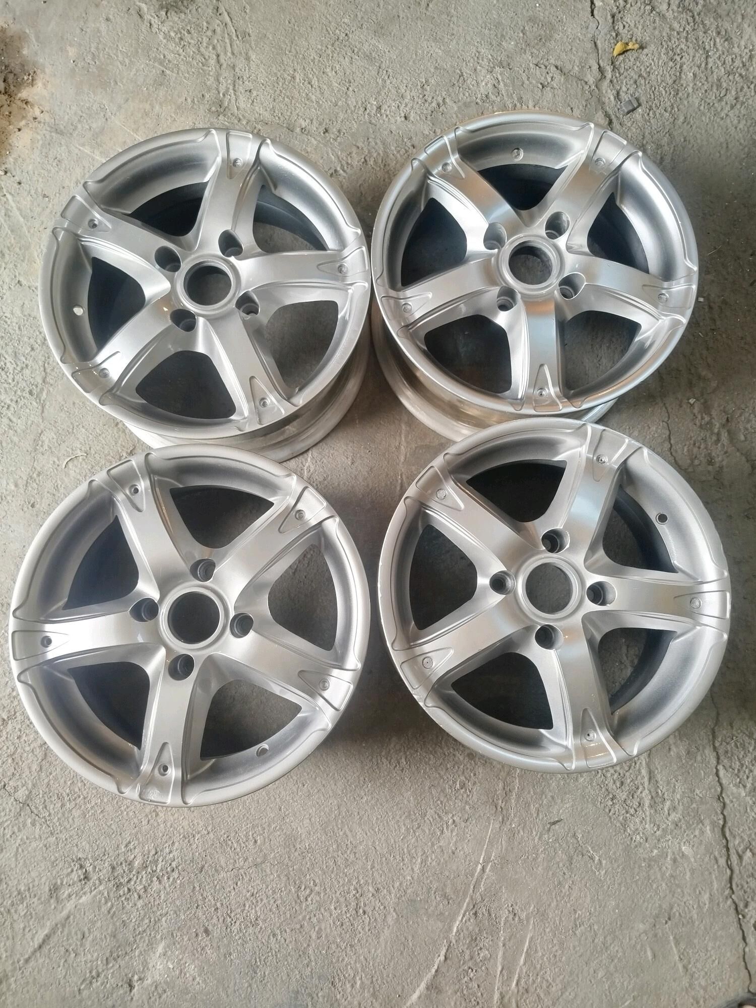 NISSAN WERSA 15 2 200 TMT - Gypjak - img 6