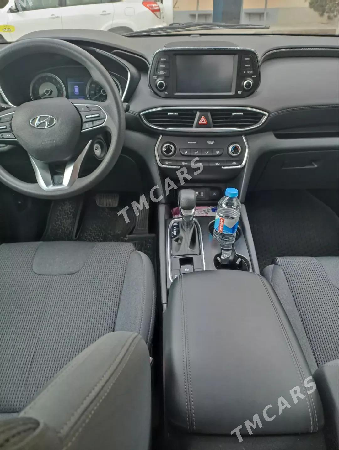 Hyundai Santa Fe 2019 - 295 000 TMT - Ашхабад - img 2