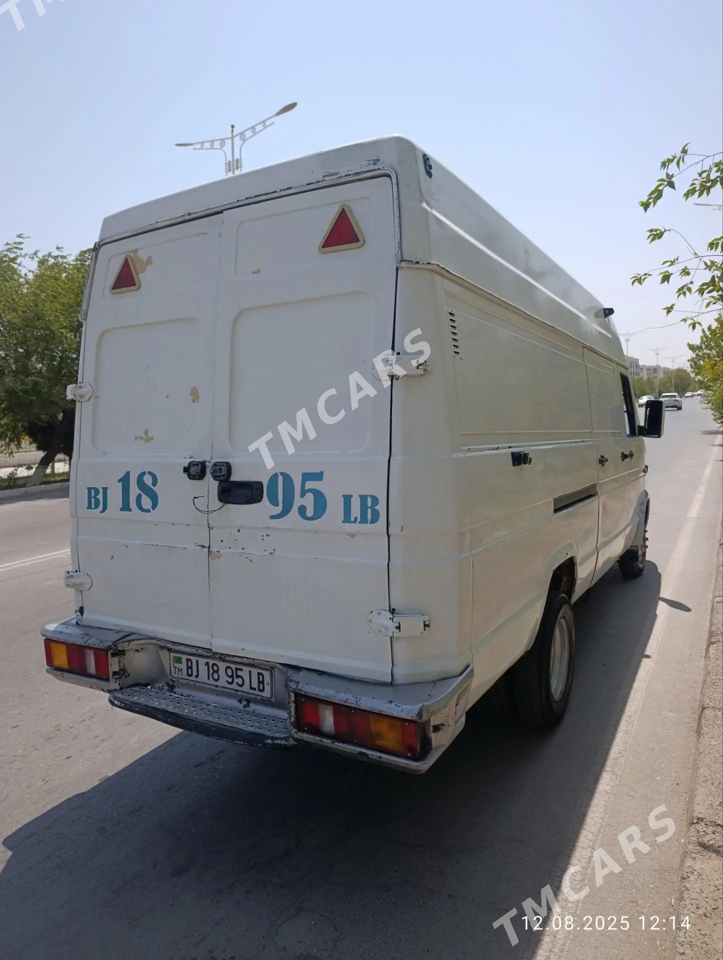 Iveco Daily 2000 - 50 000 TMT - Туркменабат - img 3