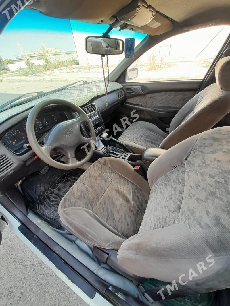 Toyota Corona 1994 - 75 000 TMT - Köneürgenç - img 8