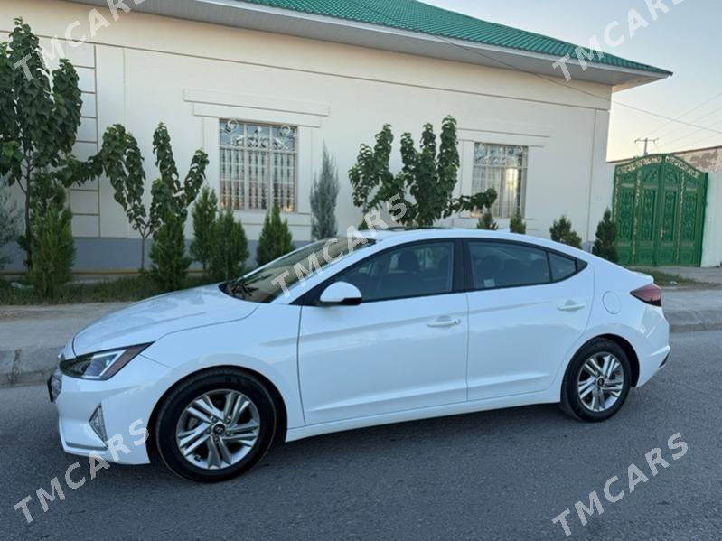 Hyundai Elantra 2020 - 270 000 TMT - Гарадамак - img 8