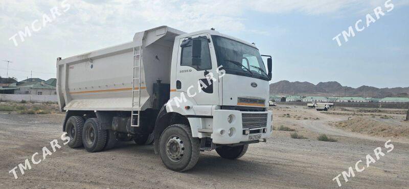 Ford Cargo 3535D 2014 - 800 000 TMT - Aşgabat - img 4