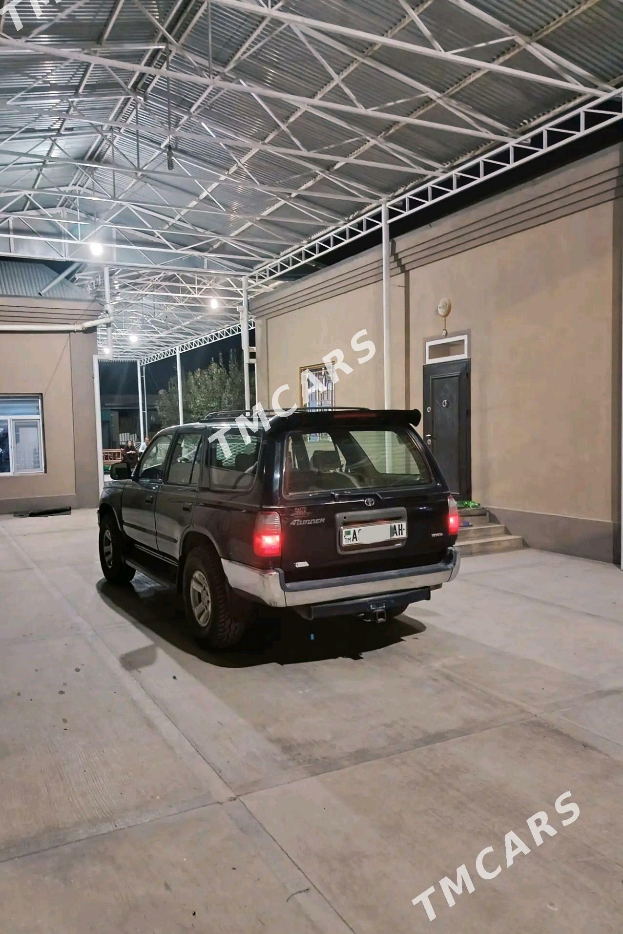 Toyota 4Runner 1999 - 125 000 TMT - Бахарден - img 3