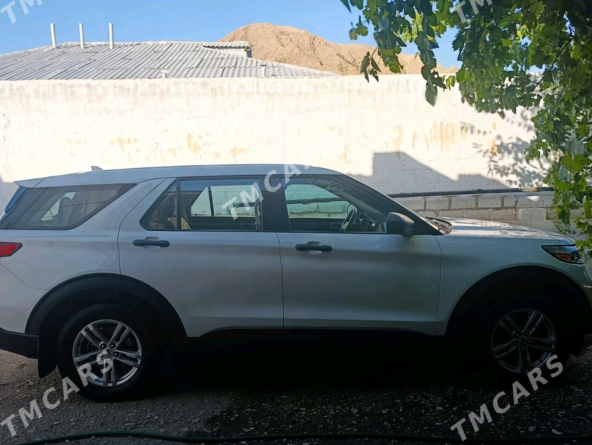Ford Explorer 2020 - 410 000 TMT - Балканабат - img 2