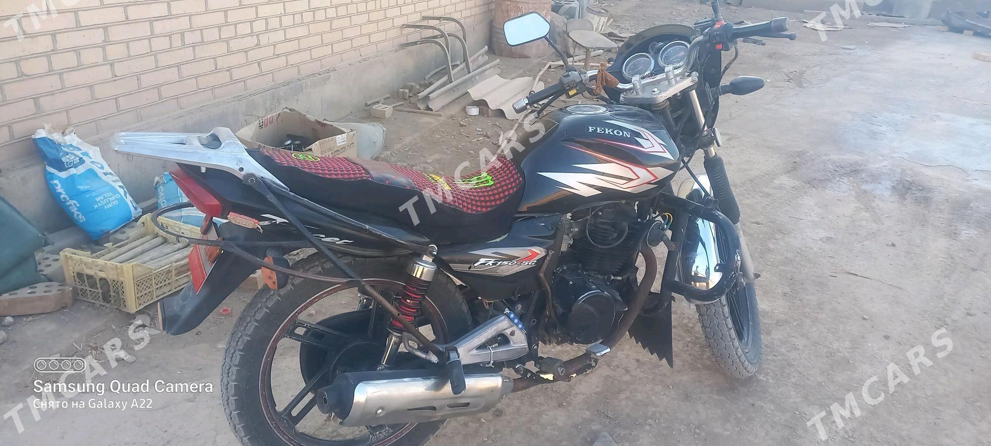 Fekon FK150-8G 2015 - 15 000 TMT - Теджен - img 3