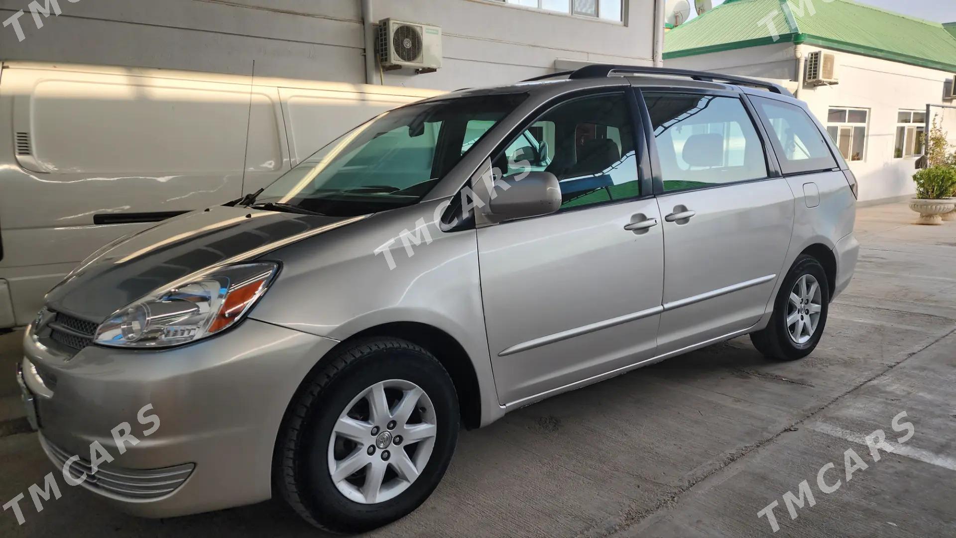 Toyota Sienna 2004 - 260 000 TMT - Aşgabat - img 7