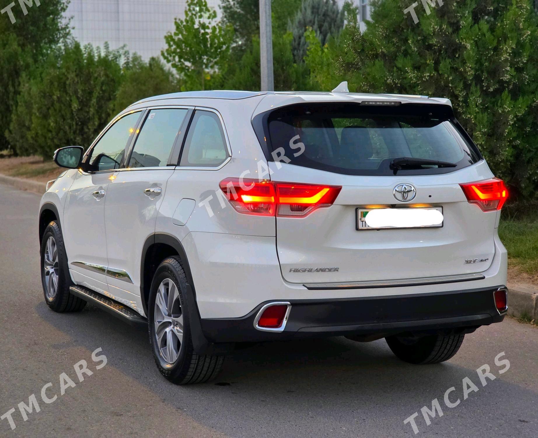 Toyota Highlander 2016 - 420 000 TMT - Ашхабад - img 4
